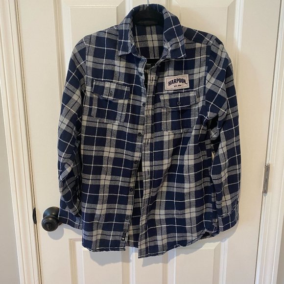 Navy and White Plaid Flannel Button Down with Harpoon Brewery Patch - Size Small - Picture 1 of 5